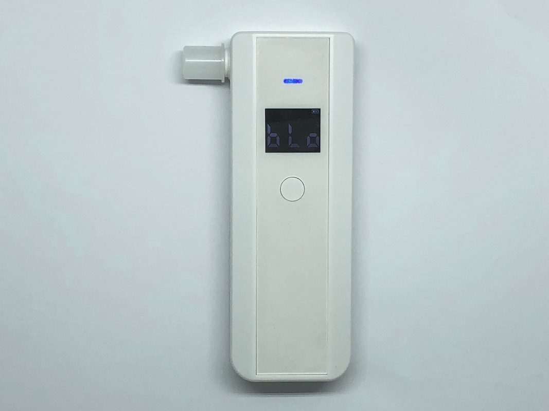 2000 Times Convenient Fuel Cell Breathalyzers Semiconductor Alcohol Breath Analyser